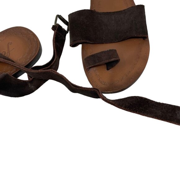 Free People Brown Suede Sandals Ankle Wrap Straps Size 41 Toe Ring Boho Festival - Picture 2 of 6